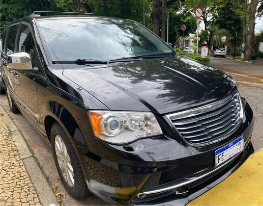 CHRYSLER TOWN & COUNTRY 3.6 LIMITED V6 24V GASOLINA 4P AUTOMÁTICO